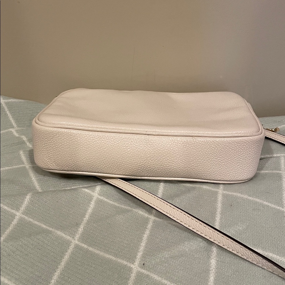 Michael Kors Cream Pebbled Leather Logo Crossbody Bag - Picture 3 of 7